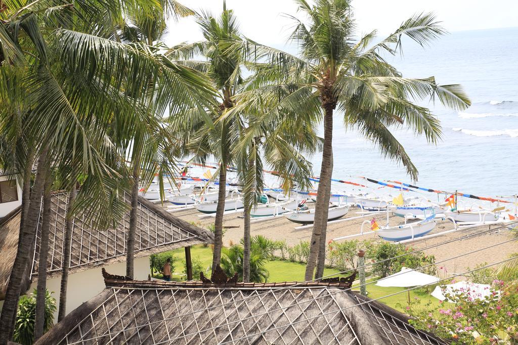 Paradise Warung & House Bali Amed (Bali)