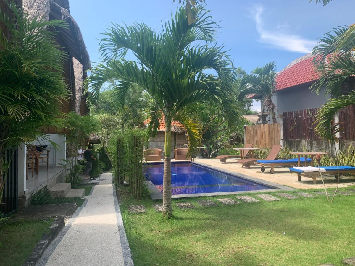 Jona Holiday park 4*