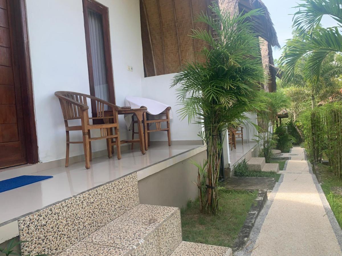 Jona Holiday park 4*