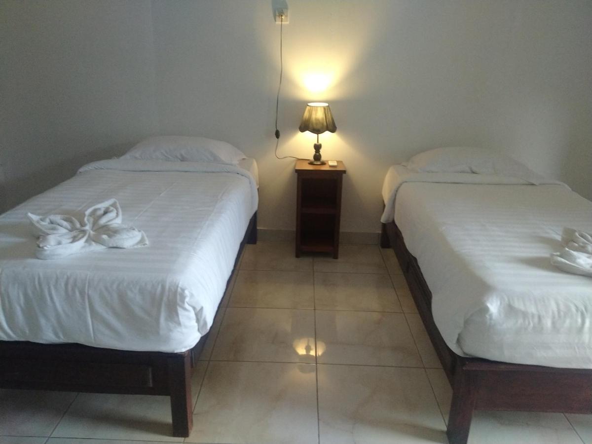 Adila Warung And Guest house