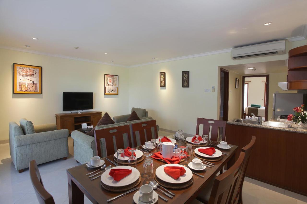 Peninsula 4*