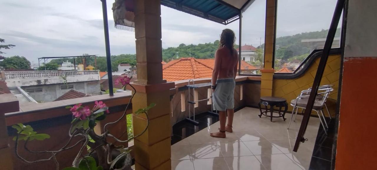 Harmony 2* Padangbai (Bali)