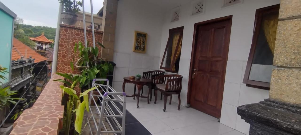 Harmony 2* Padangbai (Bali)
