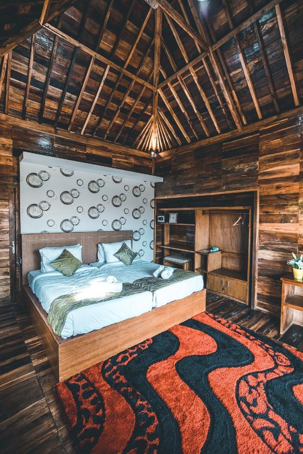 Homestay Ocho Bali Surf Camp