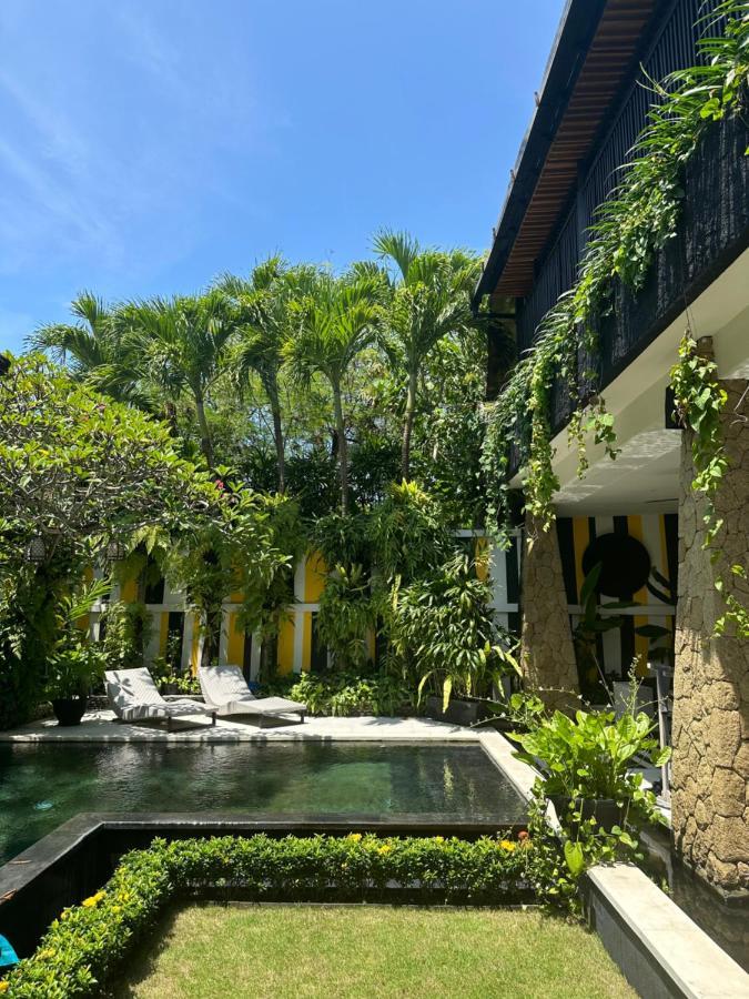 Amanputri Villa *