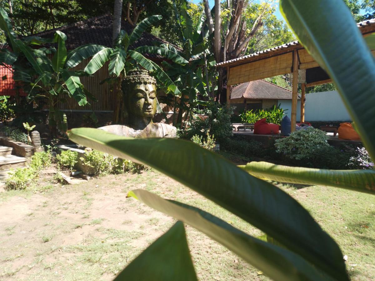 Asrama Ocean Prana Village *