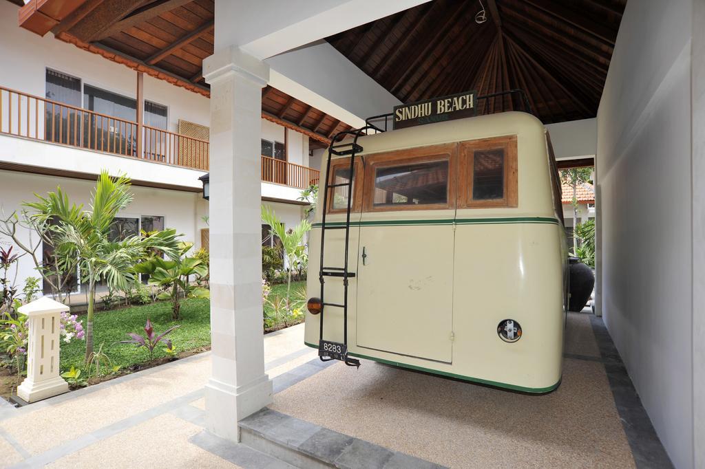 Aquarius Hotel