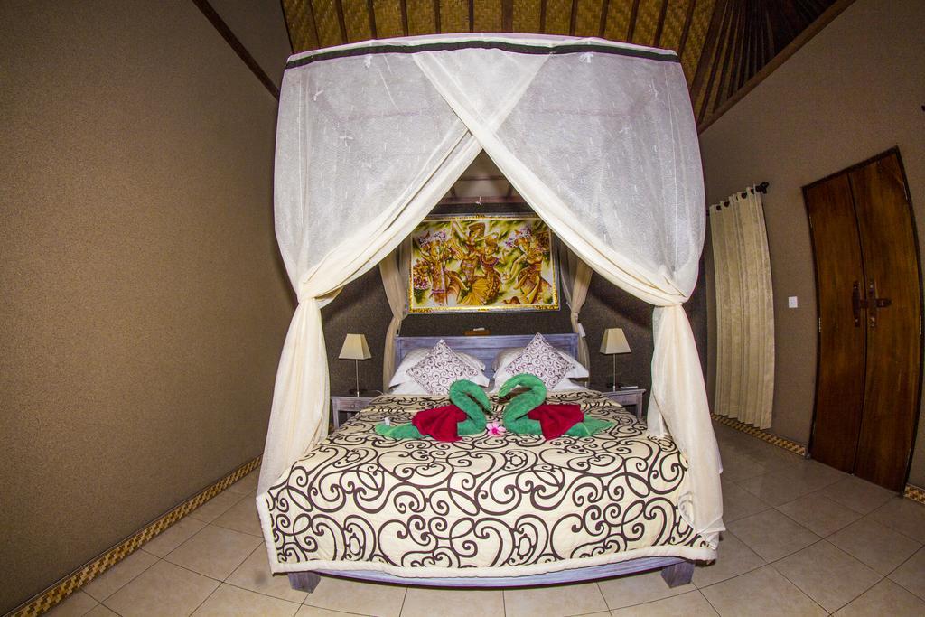 Global 2* Pemuteran (Bali)