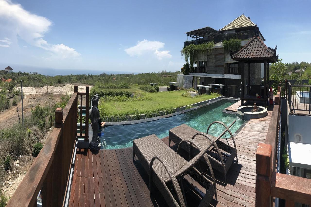 The Ocean Views Luxury & Villa *