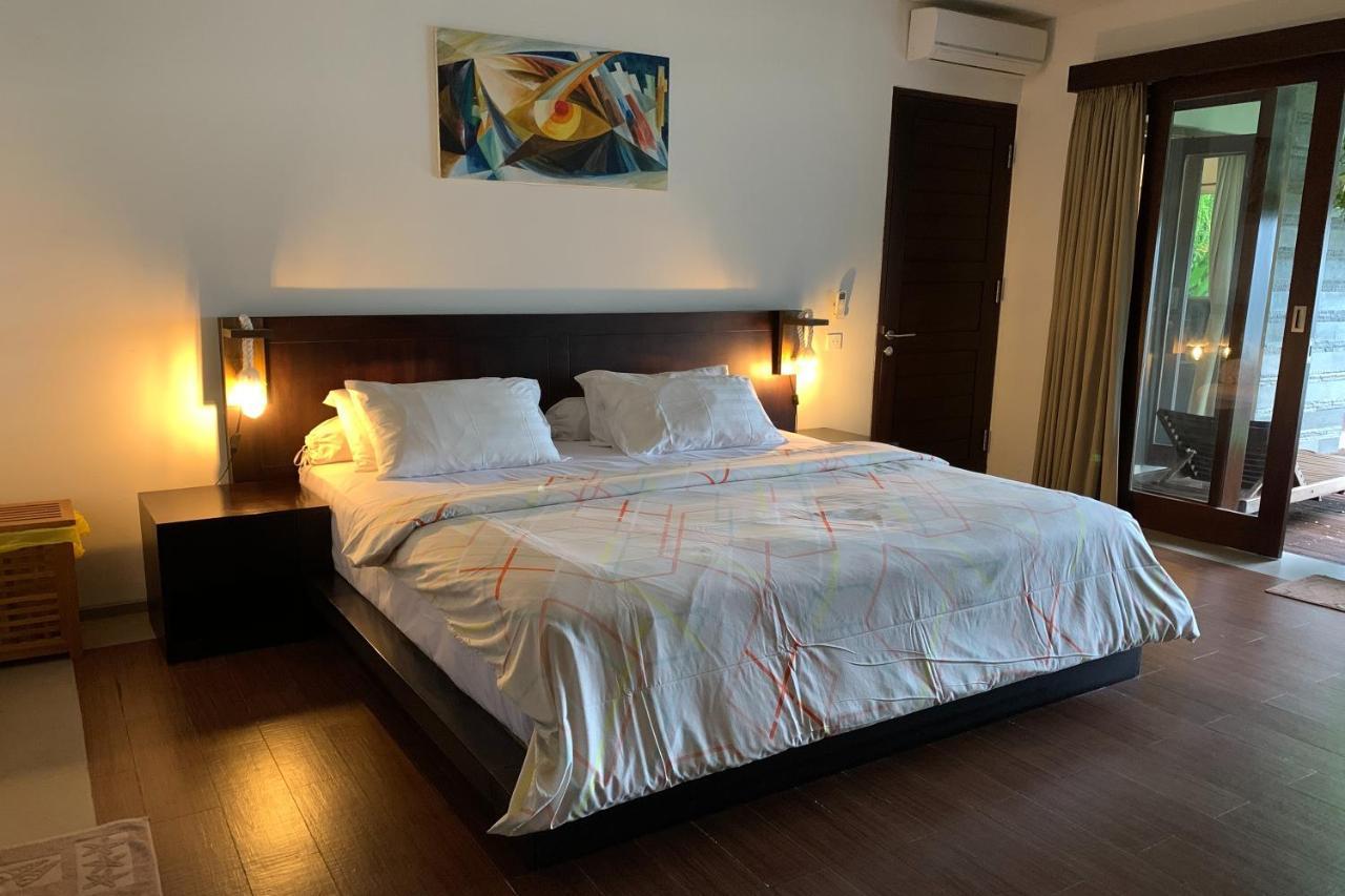 The Ocean Views Luxury & Uluwatu (Bali)