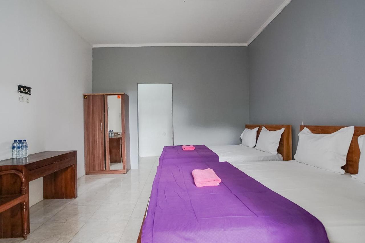 Ketapang Echo Guest house