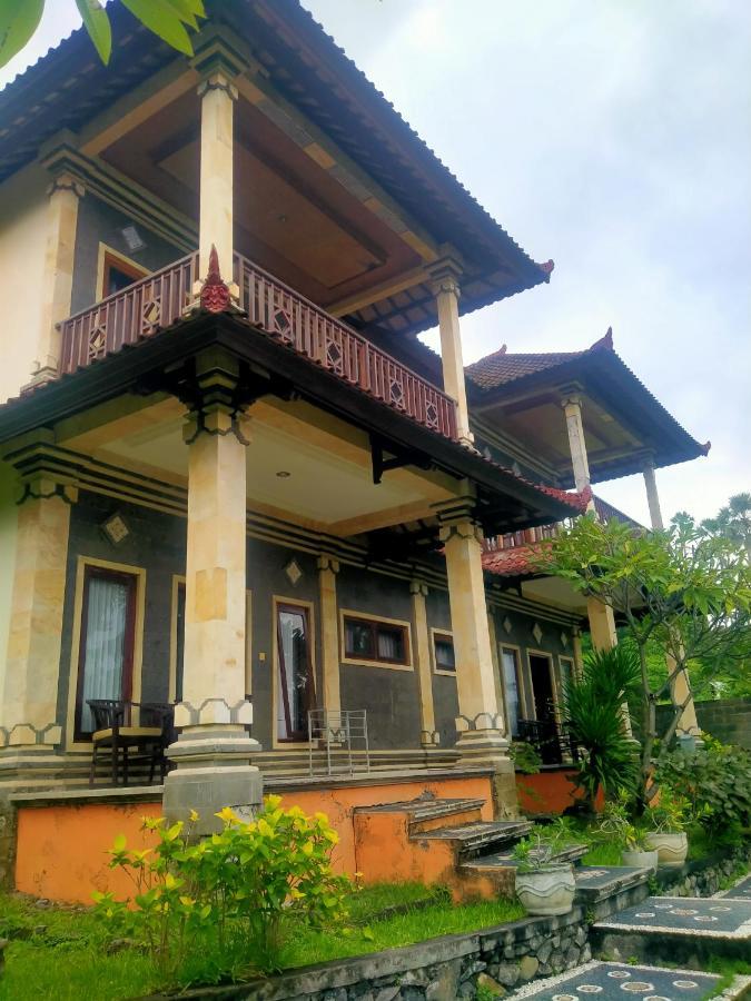 Coral Bay Bali Bed & Breakfast *