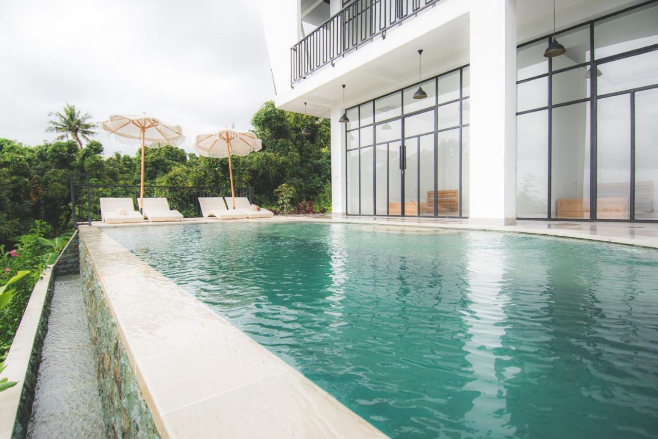 The Hacienda Villa Lovina (Bali)