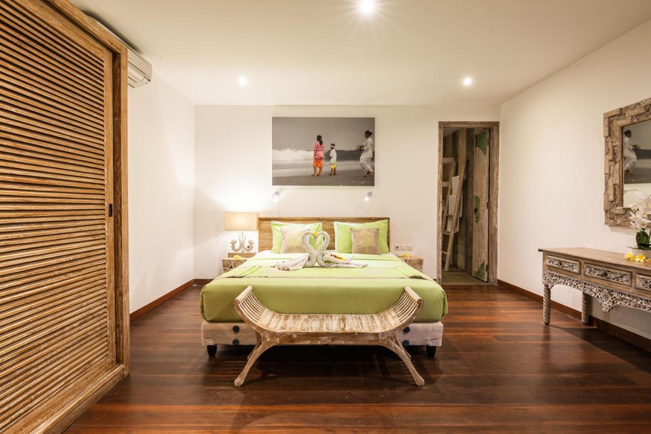 Villa Lovely 4br Private Pool With Sundeck! 10mins Ride To Canggu (Bali)