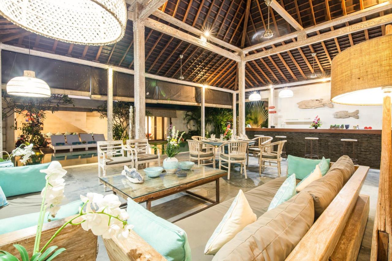 Lovely 4br Private Pool With Sundeck! 10mins Ride To *