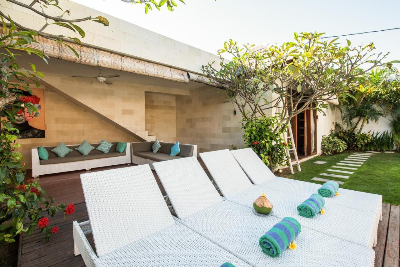 Lovely 4br Private Pool With Sundeck! 10mins Ride To *