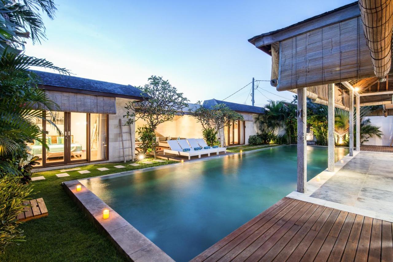 Lovely 4br Private Pool With Sundeck! 10mins Ride To *