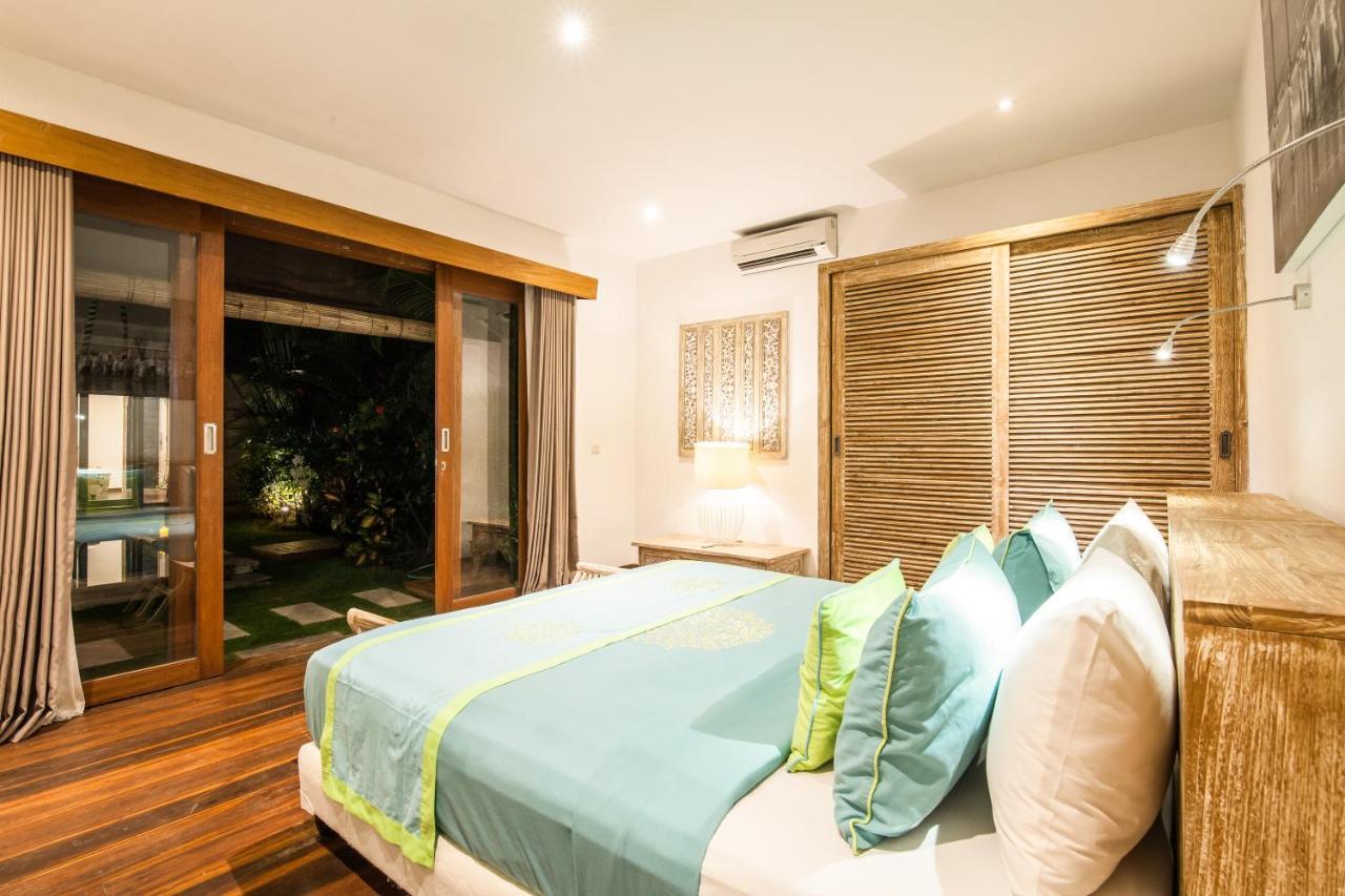 Lovely 4br Private Pool With Sundeck! 10mins Ride To * Canggu (Bali)