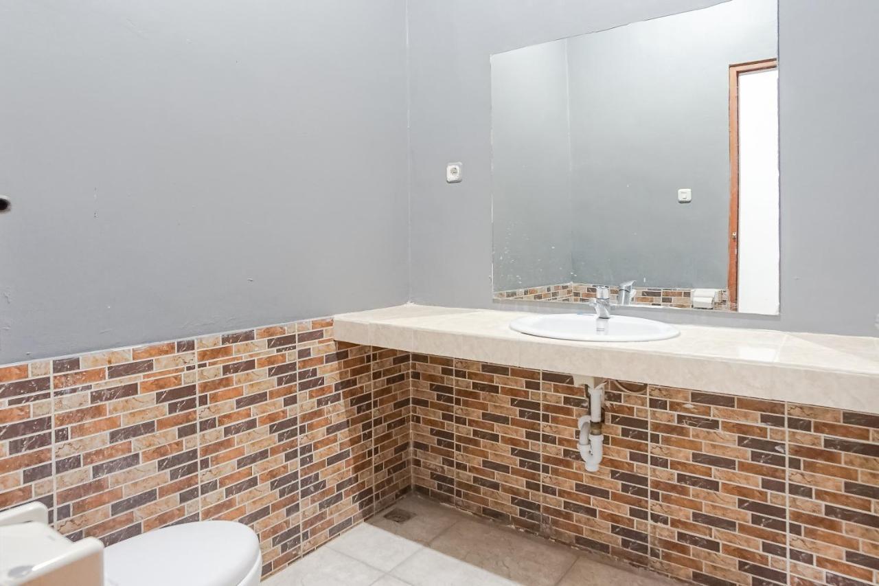 Guest house Ketapang Echo 3*