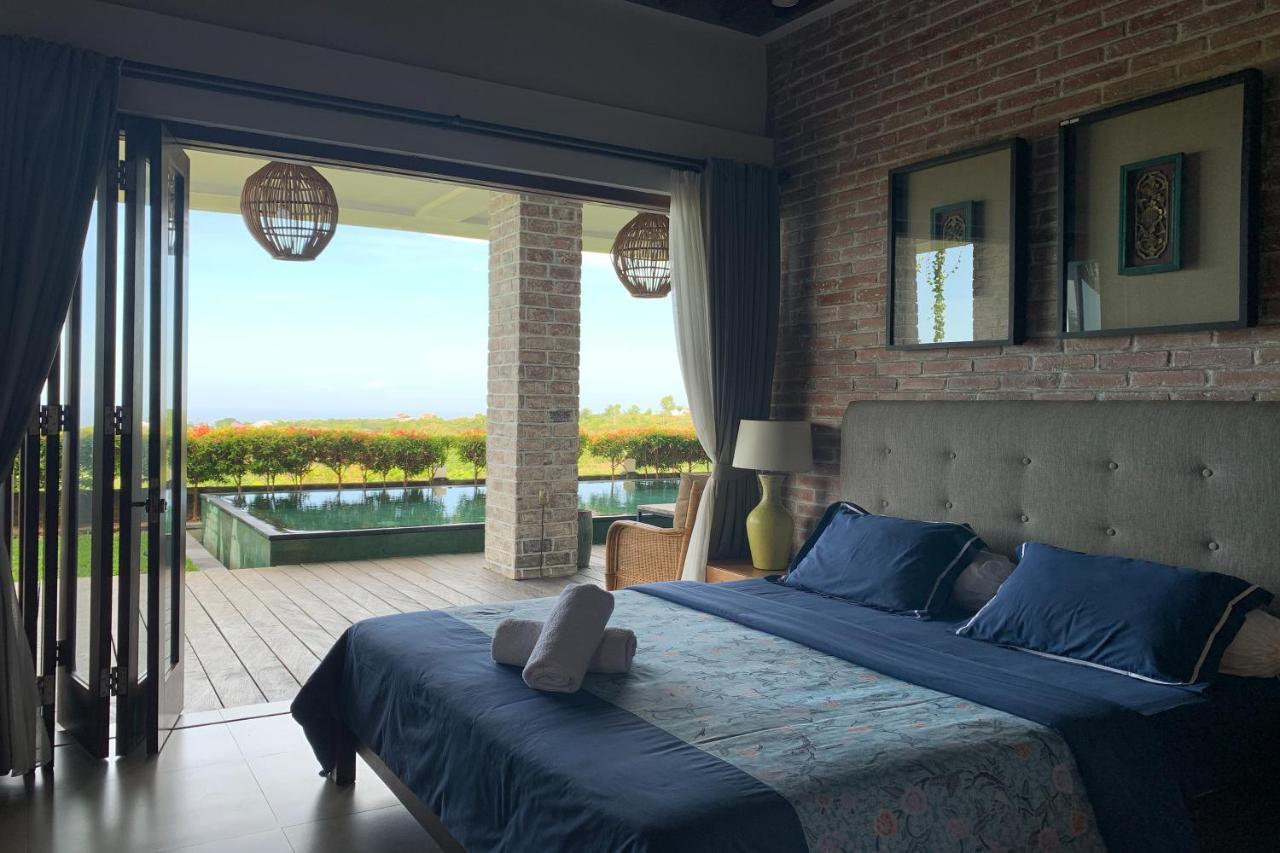 The Ocean Views Luxury & Villa *