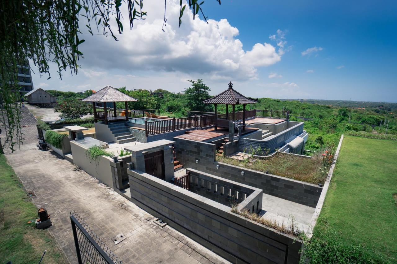 The Ocean Views Luxury & Villa