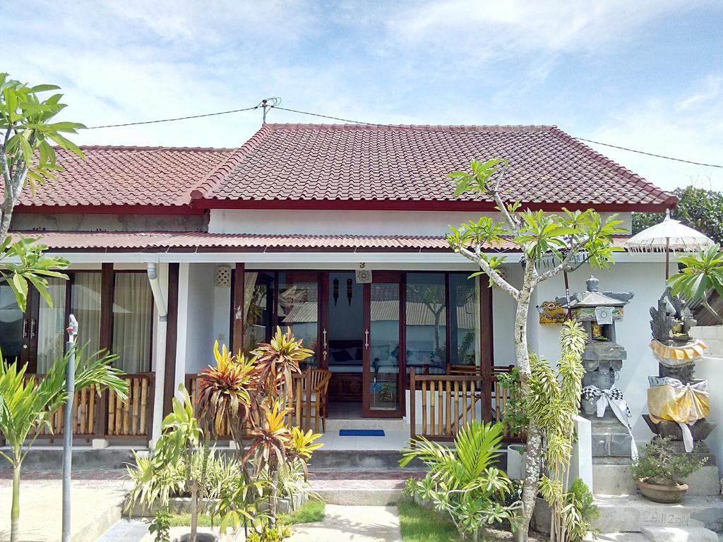 Pantai Island Guest house