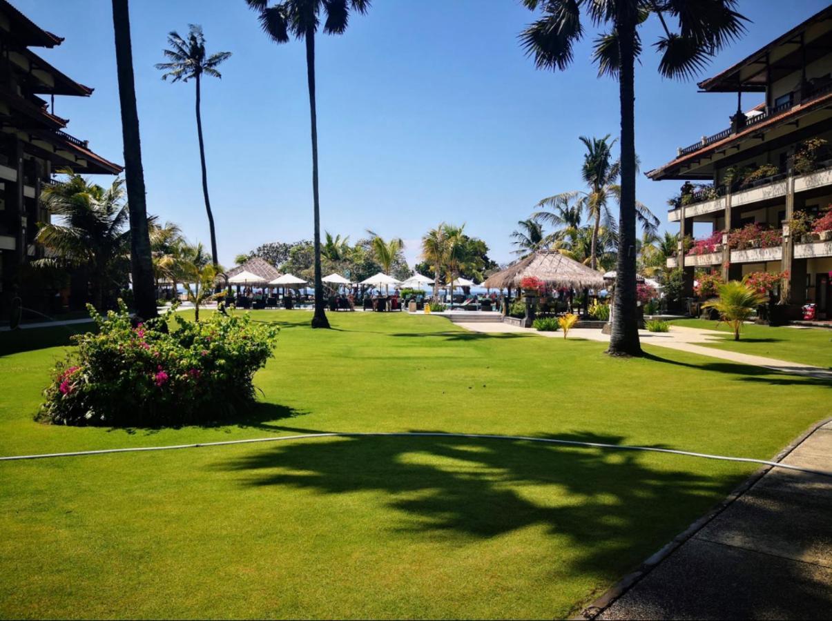 Peninsula Hotel