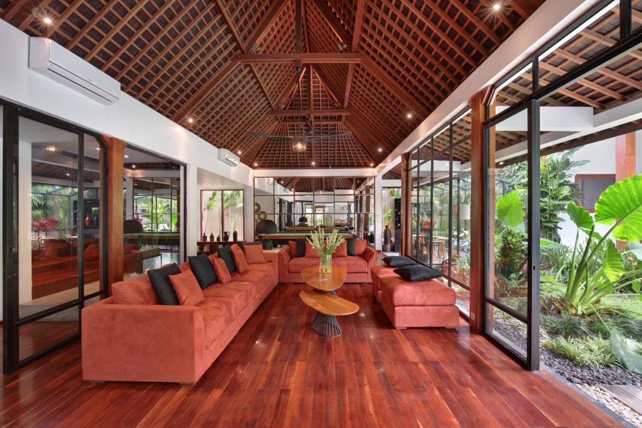 Think Know - Think Again! Stunning Large Luxxe 7bed Villa Canggu (Bali)