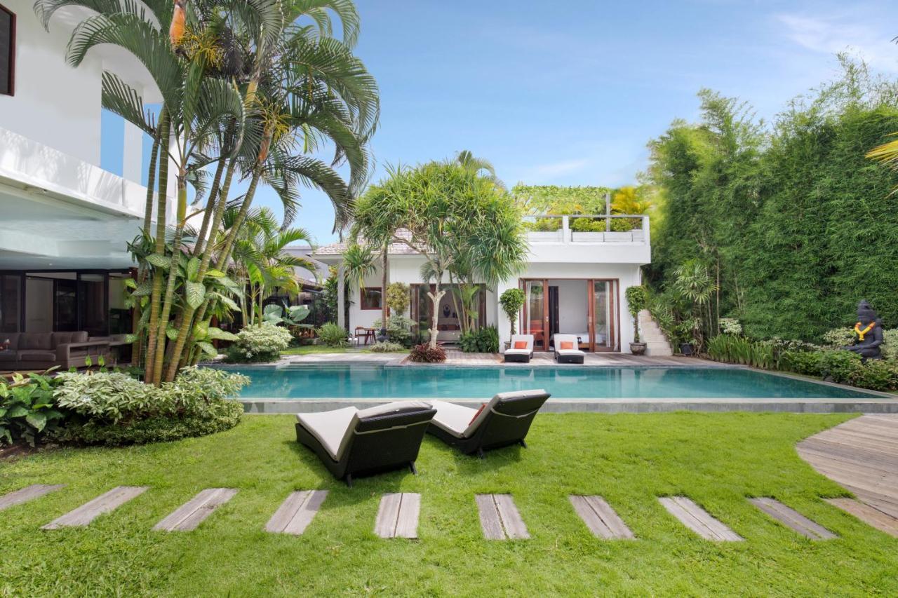 Villa Think Know - Think Again! Stunning Large Luxxe 7bed *