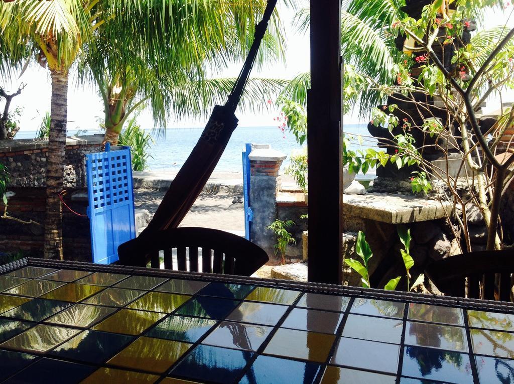 Lily Beach * Amed (Bali)