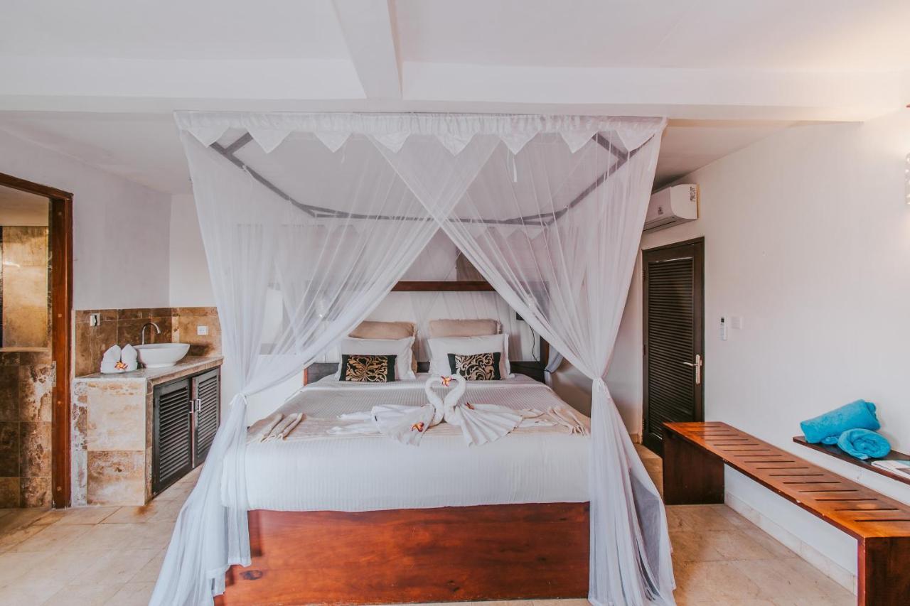 Mimpi Manis Villa Nusa Lembongan (Bali)