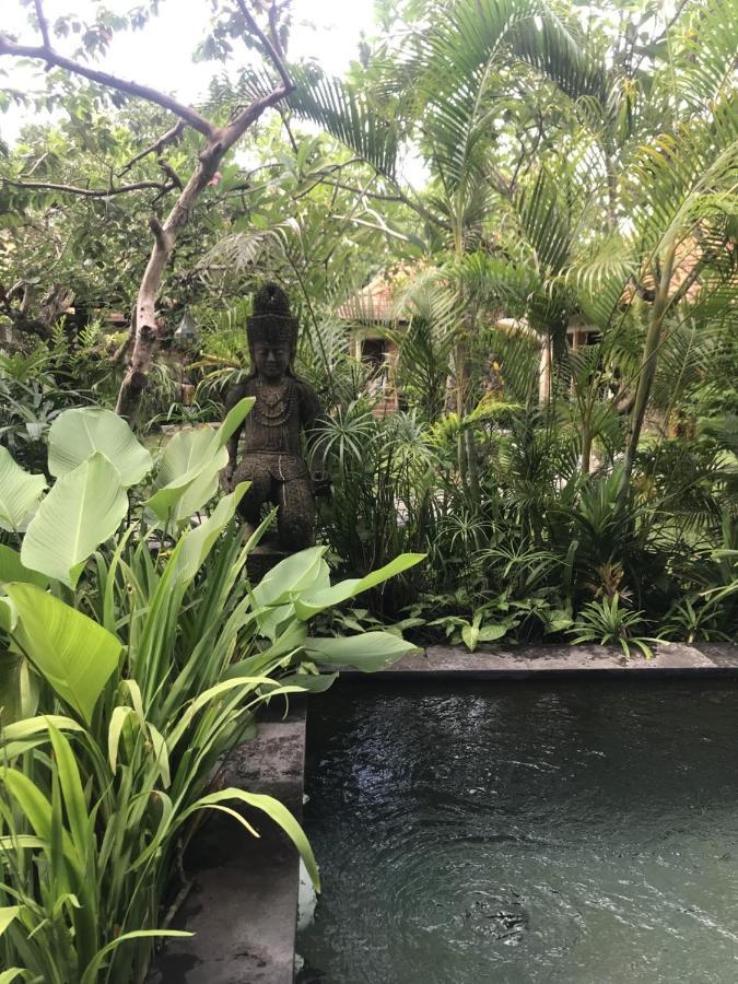 Spacious Private Pool Apartment-beachside Apartment
