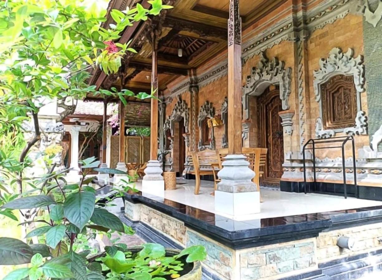 Palace Homestay