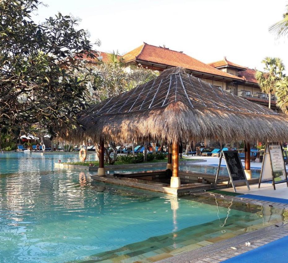 Peninsula Hotel