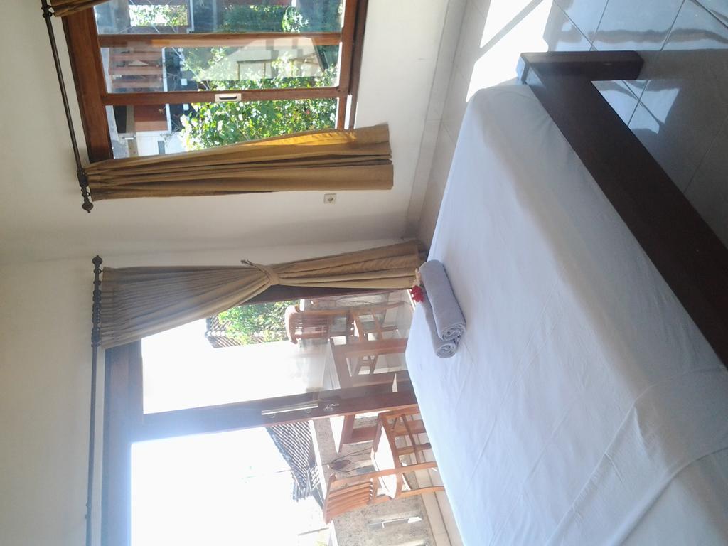 Sony Amed (Bali)