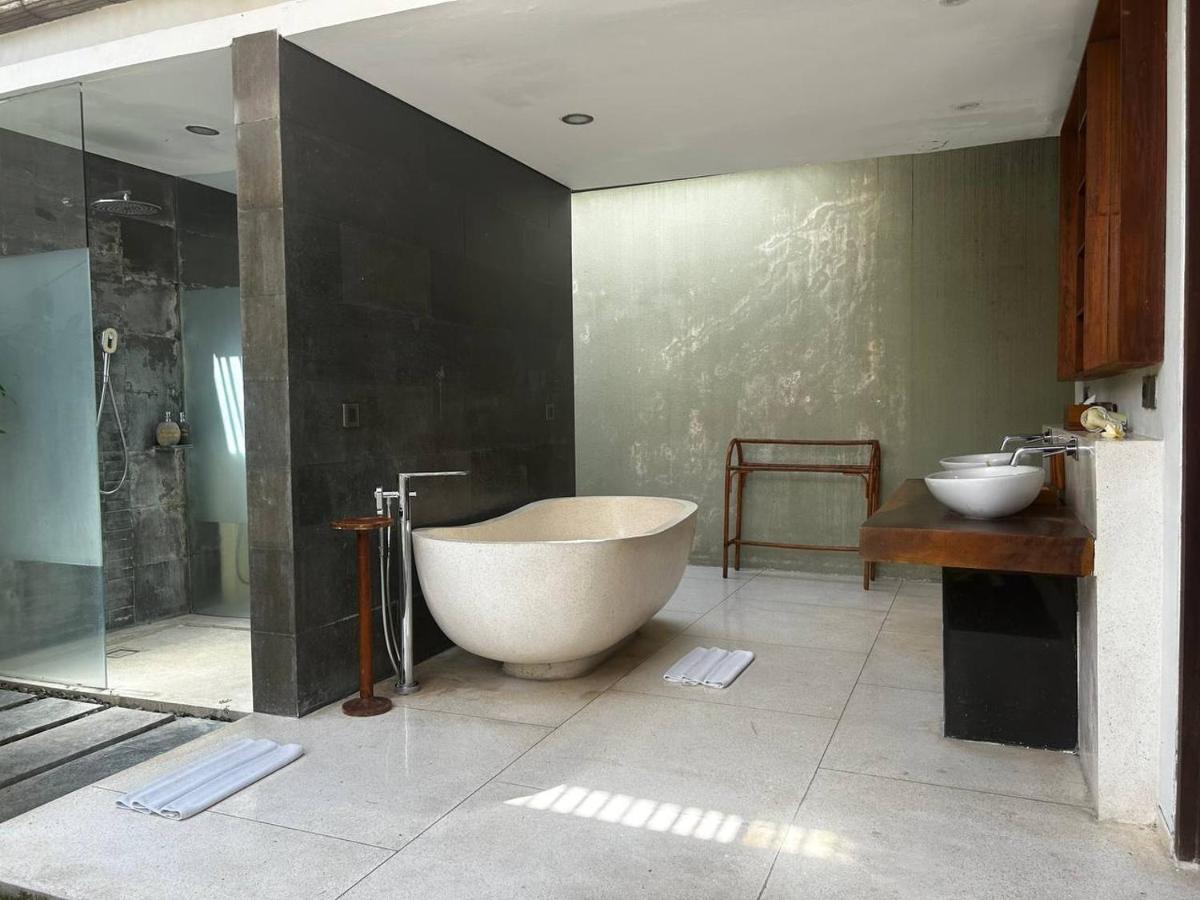Regali Villa Canggu *