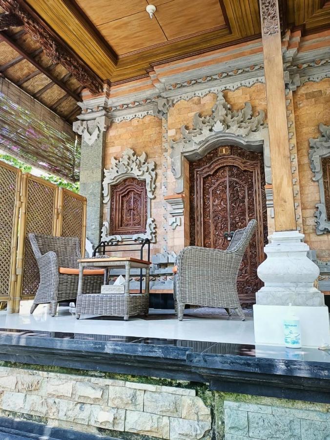 Palace Homestay Batununggul
