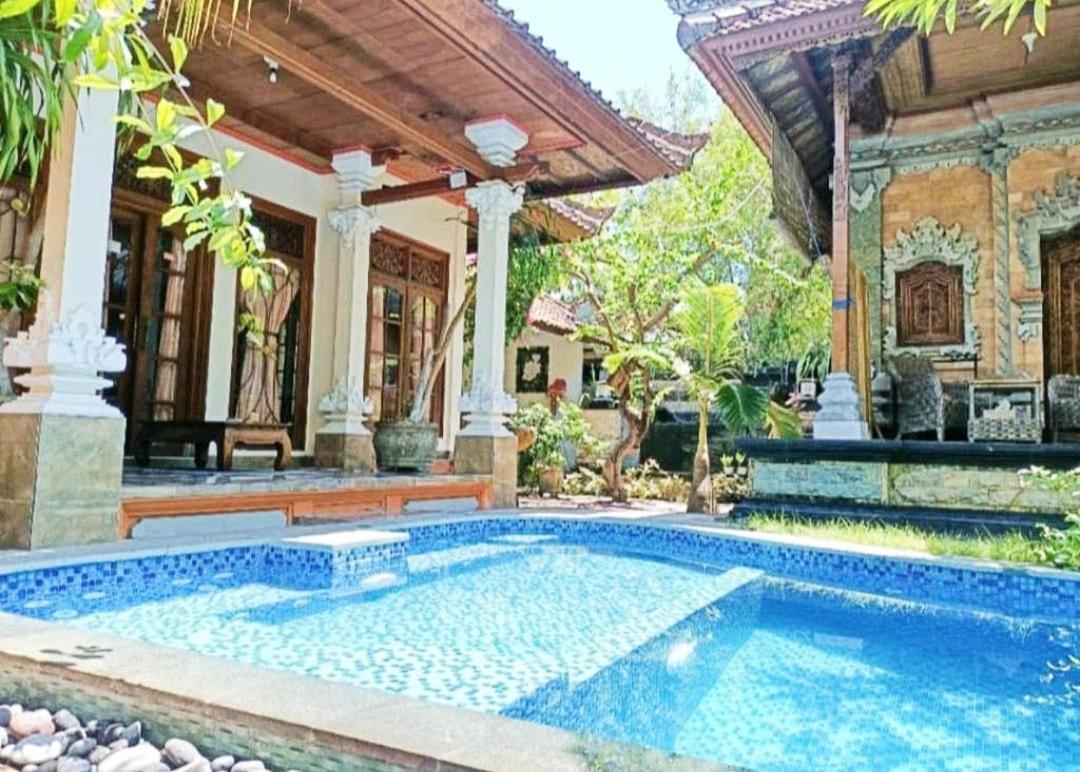 Palace Homestay Batununggul