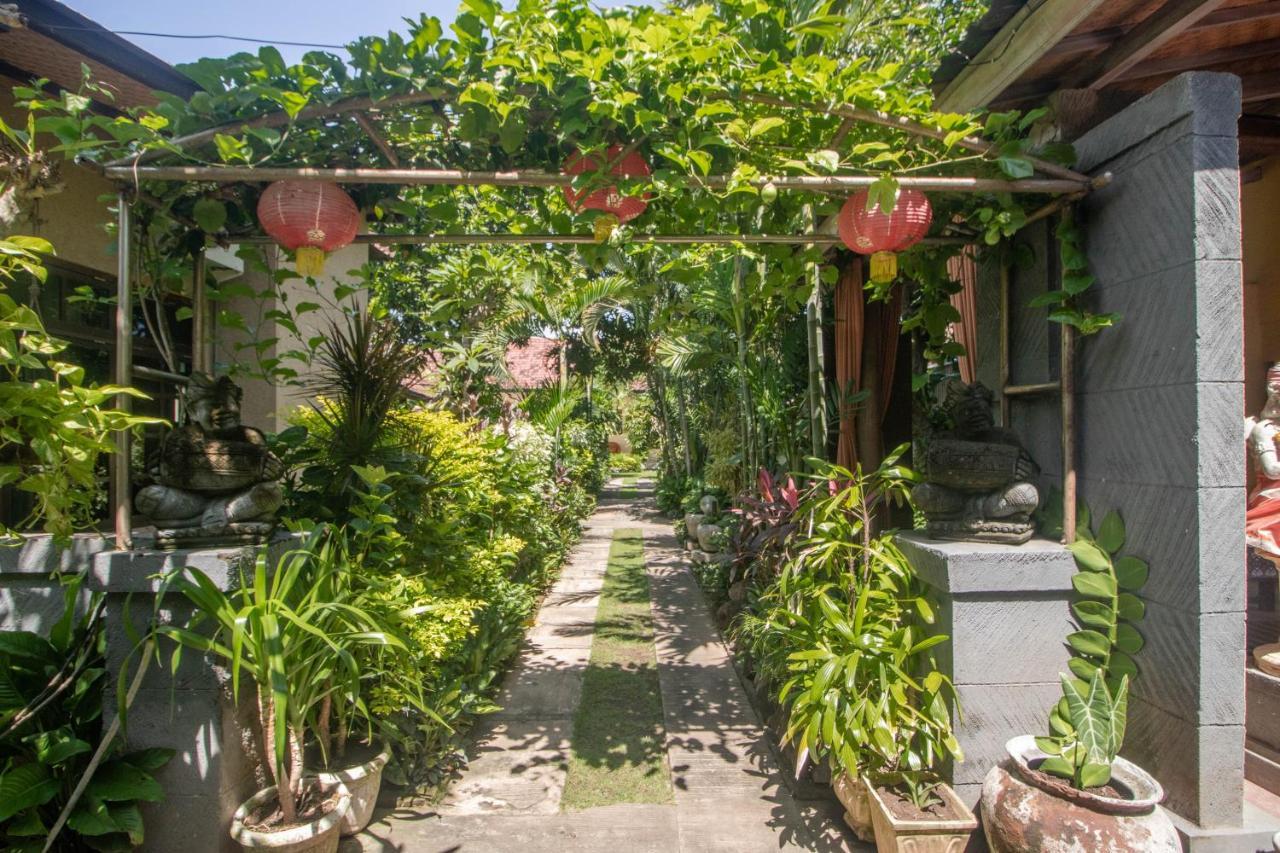 Giri Sari Bali Guest house