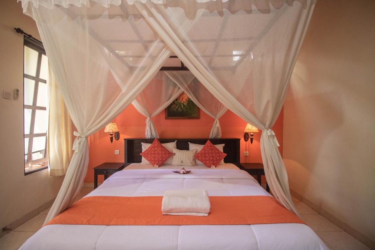 Giri Sari Bali