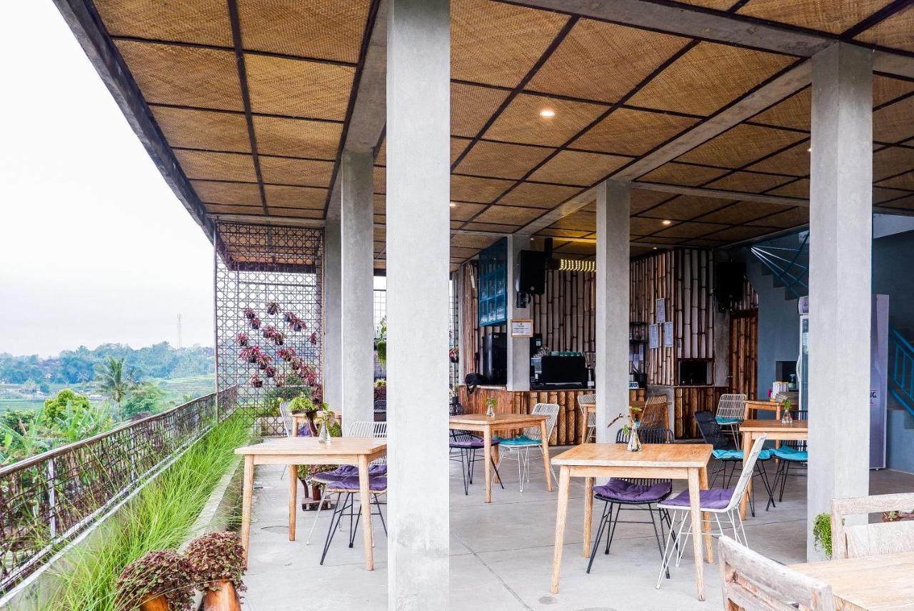 Gunza Guest house