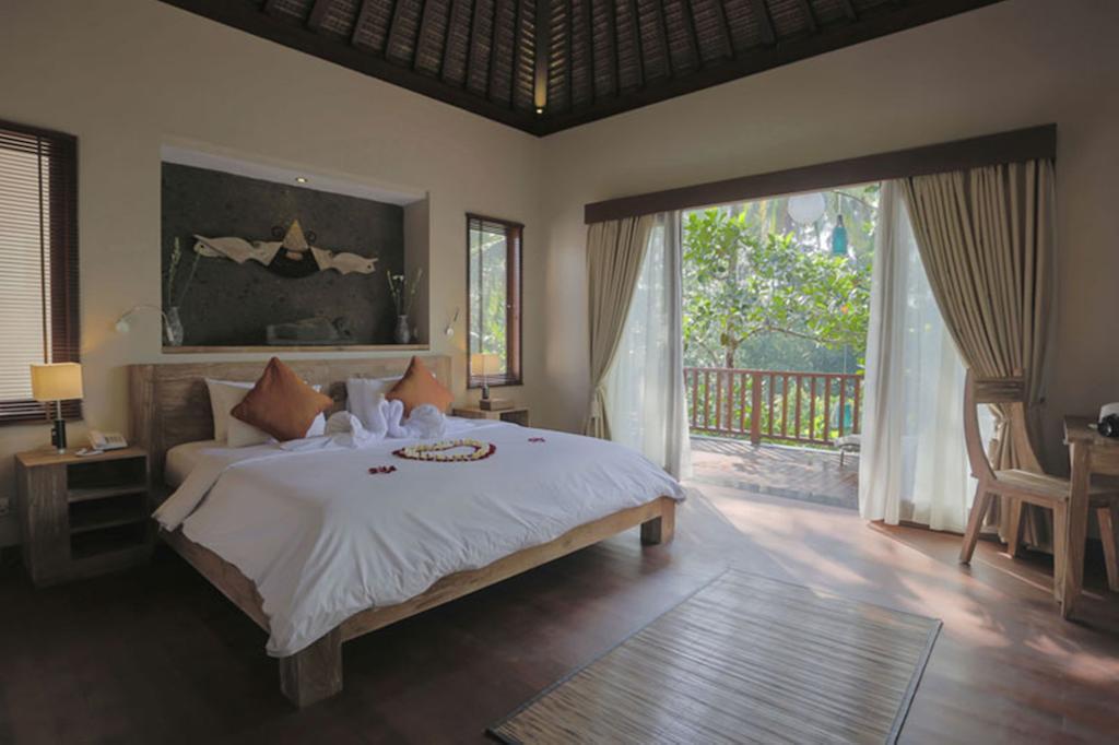 Villa Harum Sari Private *
