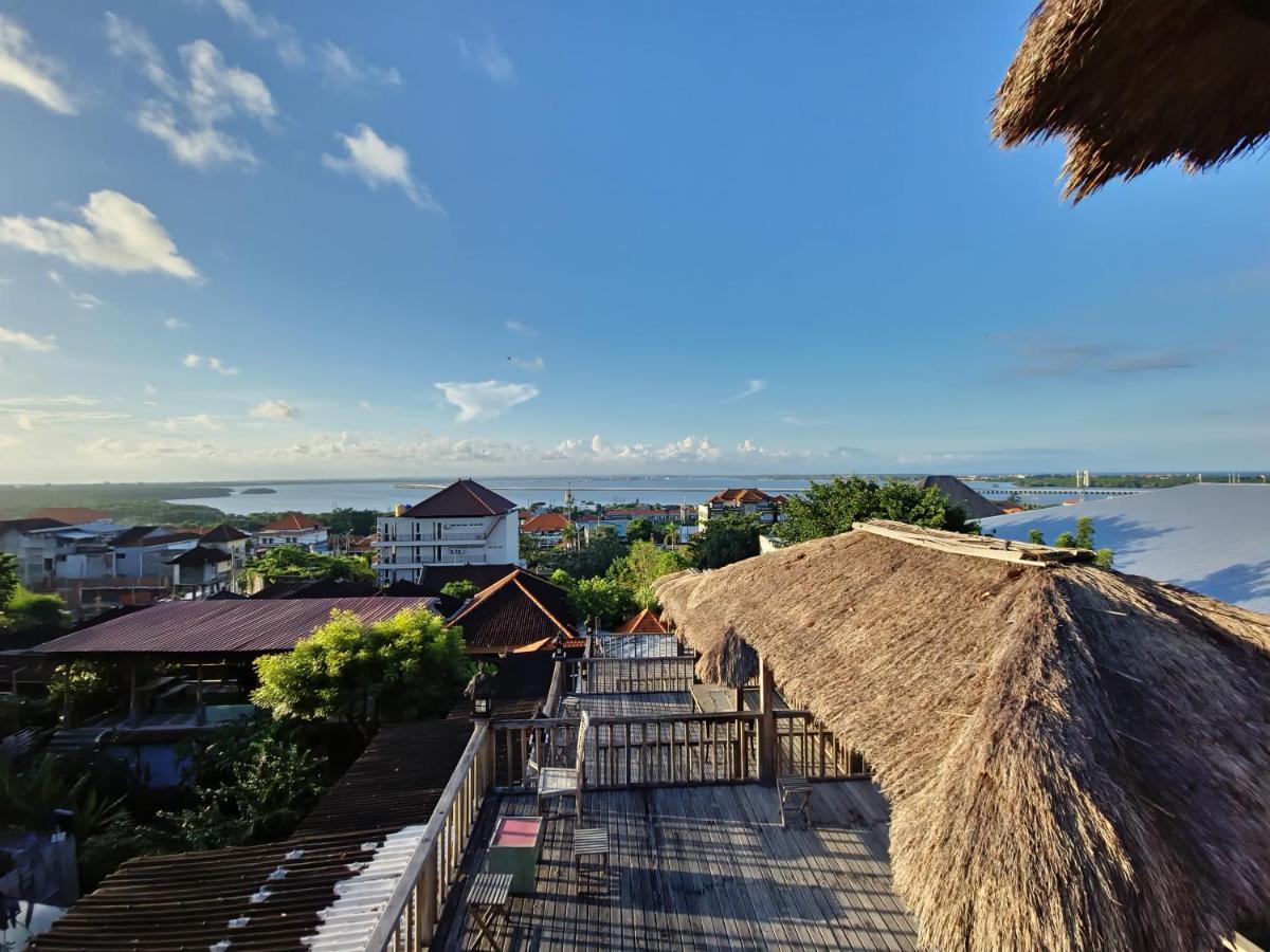 The Tree House Bed & Breakfast