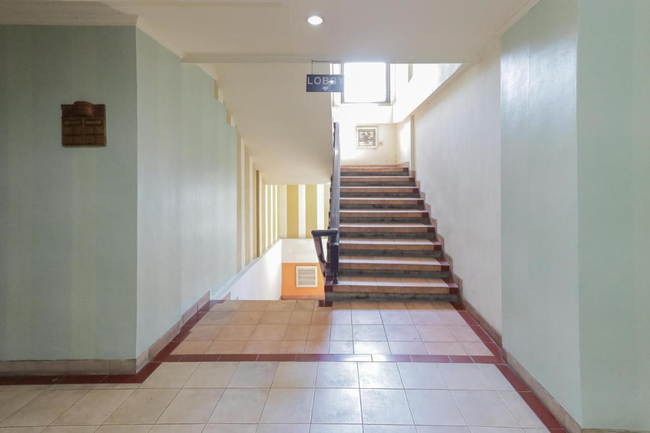 Hotel Urbanview Taman Suci Bali