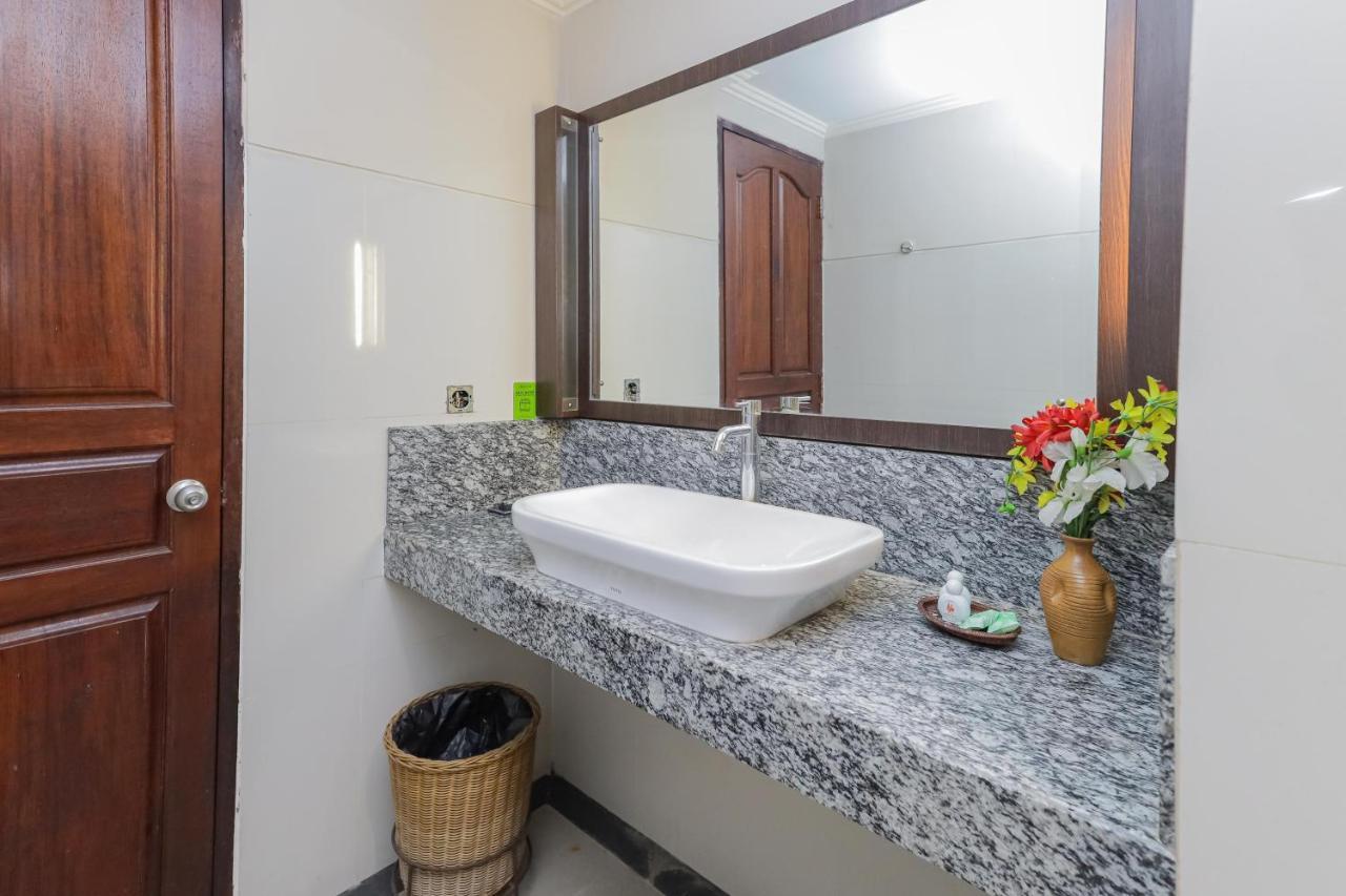 Hotel Urbanview Taman Suci Bali Denpasar (Bali)