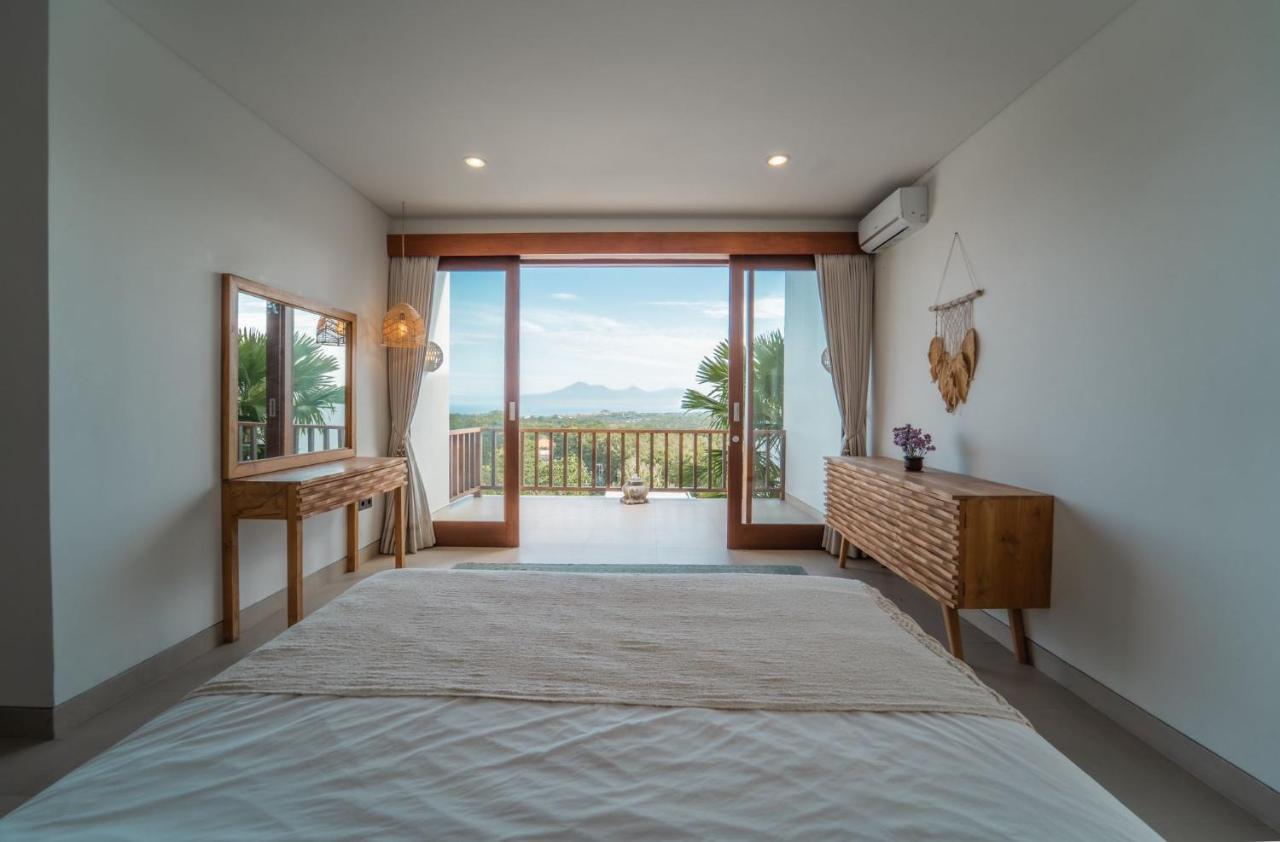 Ulluwatu Mermaid Villa *