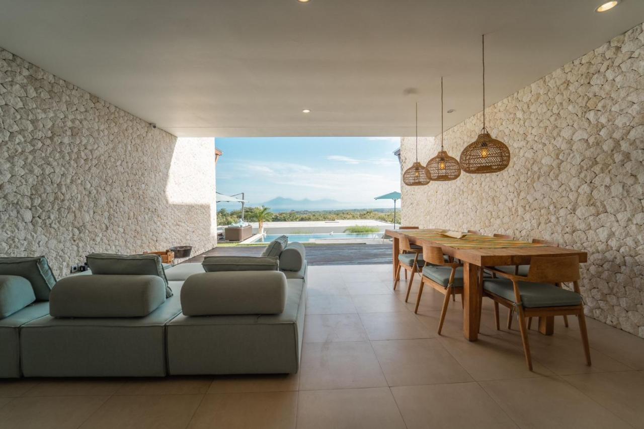 Ulluwatu Mermaid Villa *
