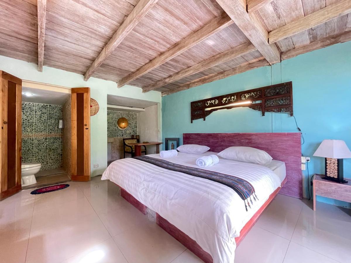 The Tree House Bed & Breakfast