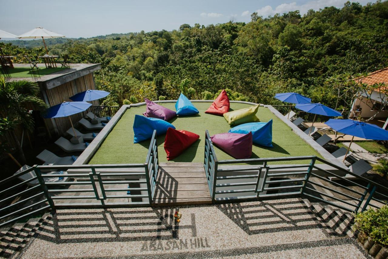 Abasan Hill And Hotel Toyapakeh