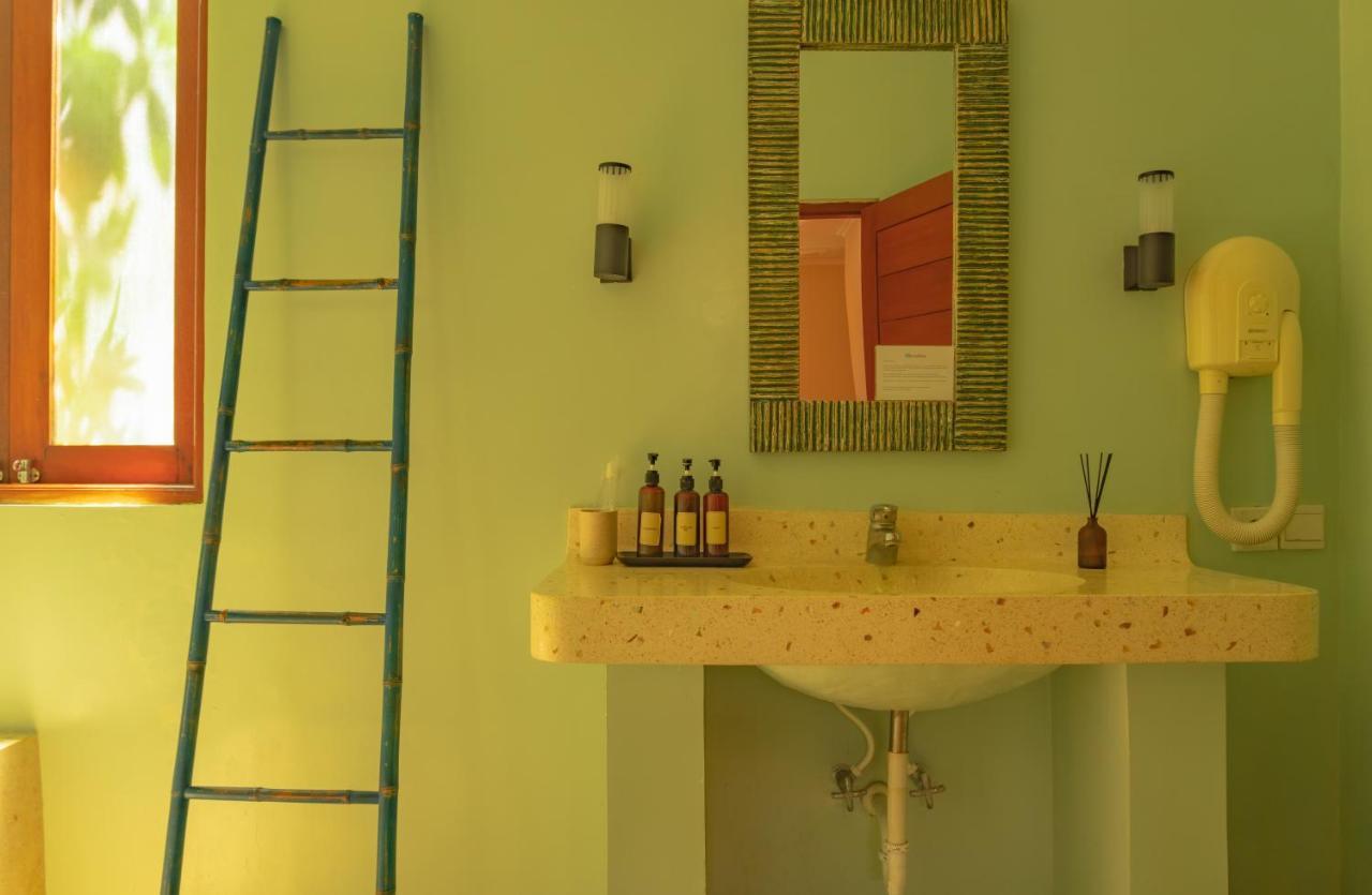 Ecosfera Hotel, Yoga & 3* Canggu (Bali)